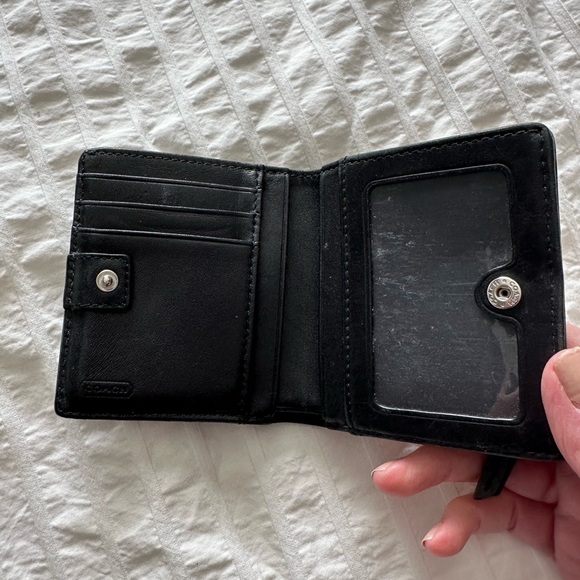 Small Coach Wallet - Picture 9 of 10